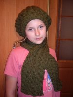 Берет и шарф для мамы.jpg