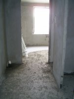 коридорчик в 1 к, ведущий на кухню.JPG