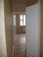 15 Вид от входной двери на кухню.jpg