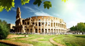 Rome-colosseum-sunny-600x330.jpg