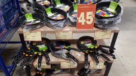 66c32ec3-b8ec-47bb-bd57-4b683b1ffaaa.jpg