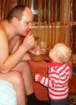 паааапа! меня мама не кормит!.JPG