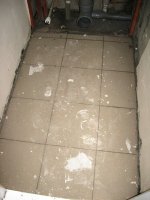 18-плитка туалет(такая же в ванне и в предбаннике).JPG