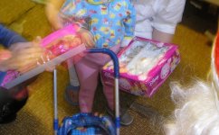 кукла, посудка, коляска.jpg