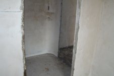 вид из кухни в коридорчик.JPG