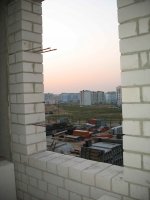 окно на лесничной клетке.jpg