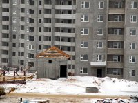 04 Вид ТП у третьего подъезда _ съемка по срезу торца дома.jpg