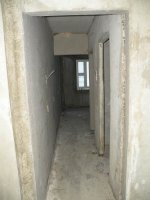 16 Дом 3 _ двушка _ коридор на кухню _ съемка от входа в квартиру.jpg