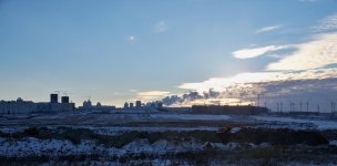 100_2522_cr.jpg