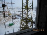 вид во двор с 5этажа, и цоколь д.5.jpg