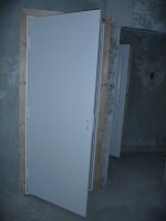 входная дверь трёшки 79,09 6 под. 3 эт. .jpg