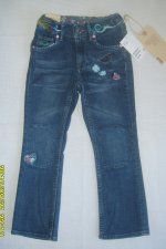 S8305058.JPG