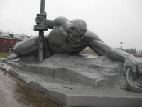 Монумент Жажда.jpg