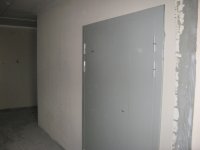 дверь к лифтам.JPG