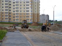 05 бордюры на въезде во двор _ 20 августа.jpg