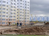 06 бордюры на въезде во двор _ 20 августа.jpg