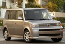 04-scion-xb-hero.jpg