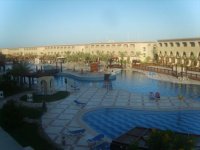 S8000570.jpg