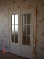 двери из зала в кухню.JPG