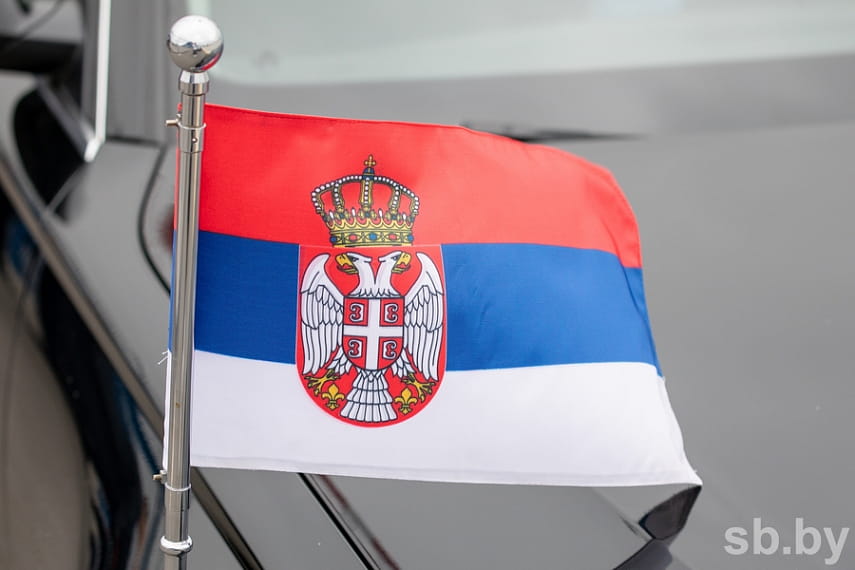 В Минск прилетели два самолета из Сербии с гуманитарным грузом 2