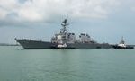Китай заявил о вторжении в свои территориальные воды эсминца США 13