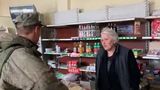 В Карабахе продавщица не стала брать деньги с российского миротворца 1