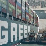 Как один контейнеровоз остановил Суэцкий канал и мировую
экономику - видео 15