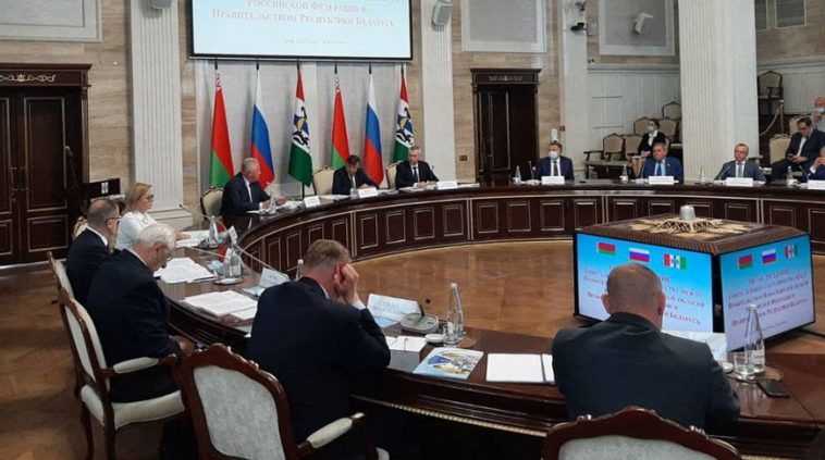 Беларусь и Россия заинтересованы укреплять прямые контакты между учреждениями образования - Карпенко 1