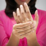 Здоровье в наших руках: как определить симптом болезни по рукам? 14