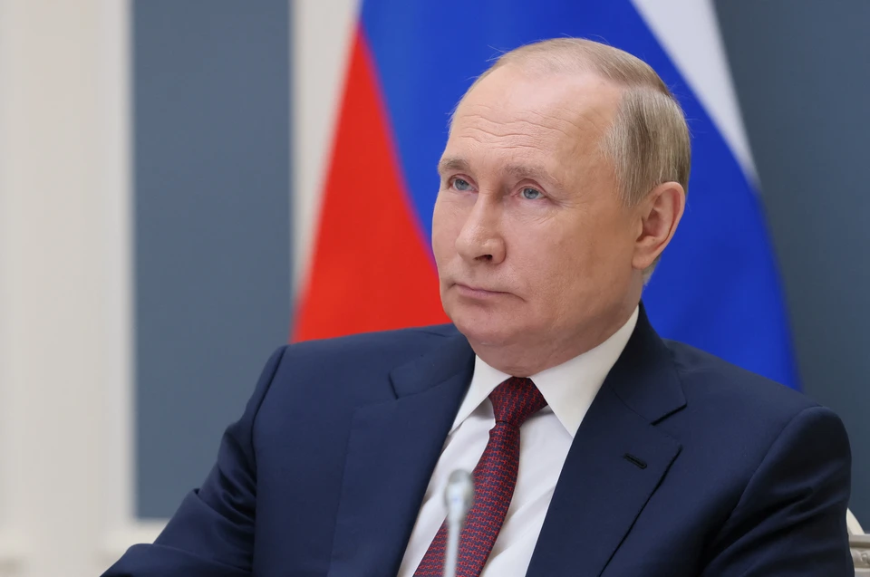 Шри-Ланка просит у Путина денег на бензин 2 Президенту Путину позвонил президент Шри-Ланки Готабай Раджапаксы