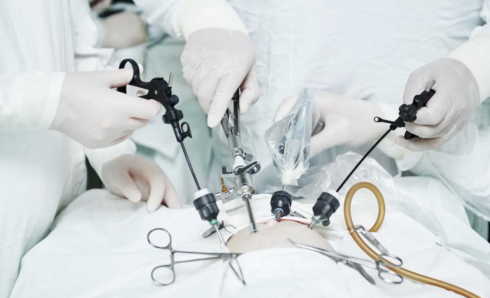 Абдоминальный хирург